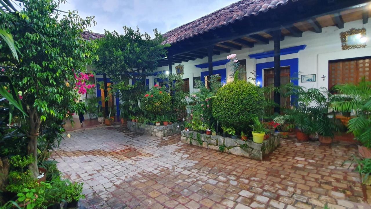 Hotel Posada Casa Juana San Cristóbal de Las Casas Buitenkant foto